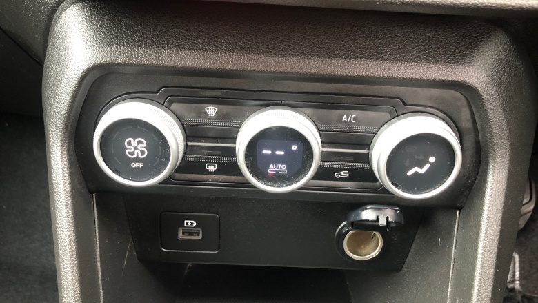 Dacia Jogger 1.0 TCe Extreme SE 5dr Petrol Estate